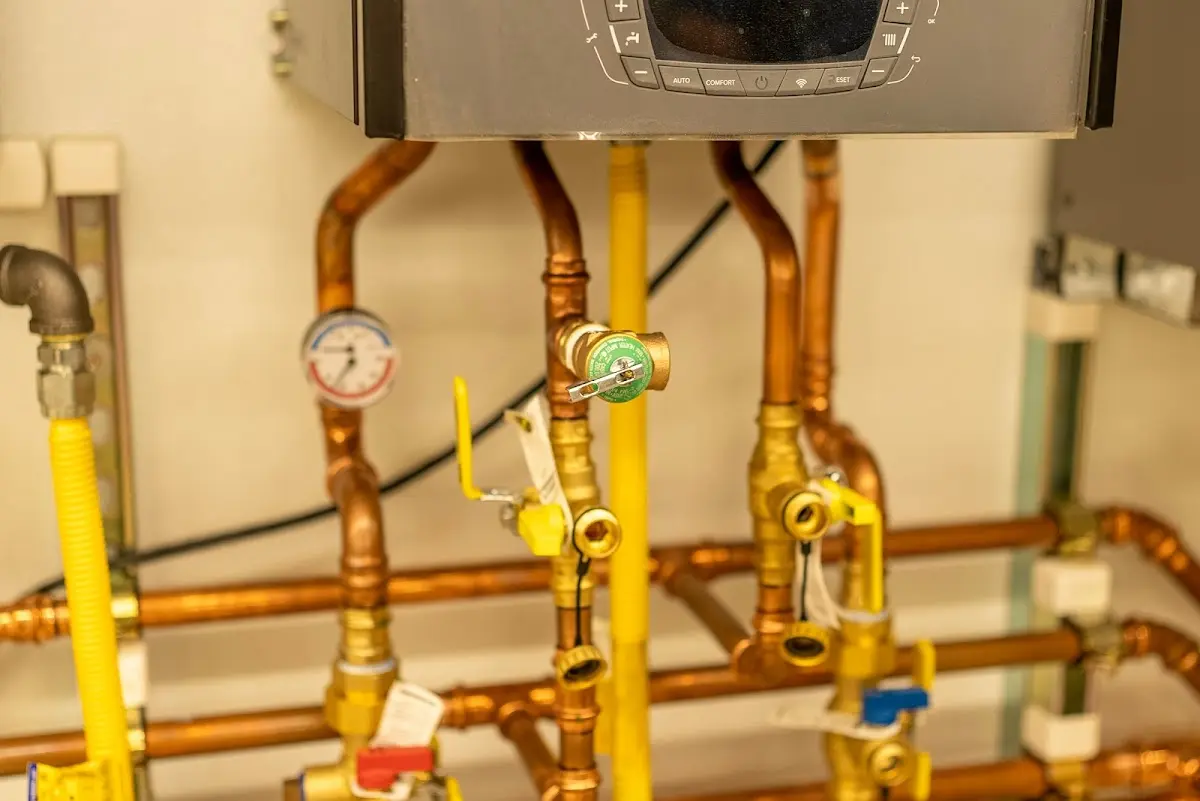 Licensed technician providing Sewer Cleanout for a homeowner in Elyria